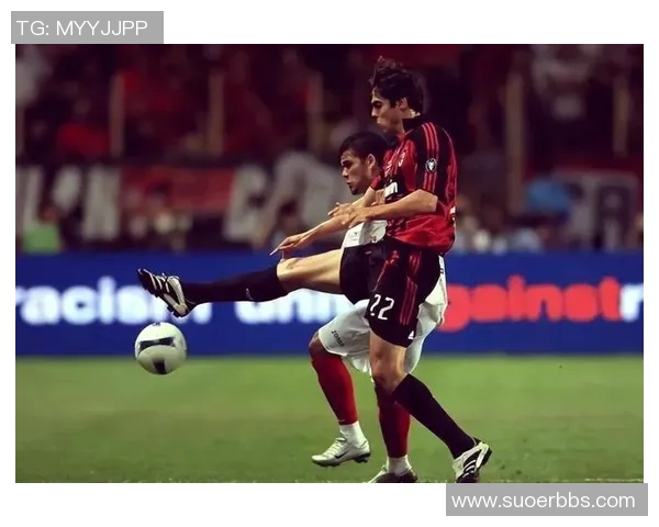 AC米兰为何在辉煌之后逐渐走向没落的深渊分析